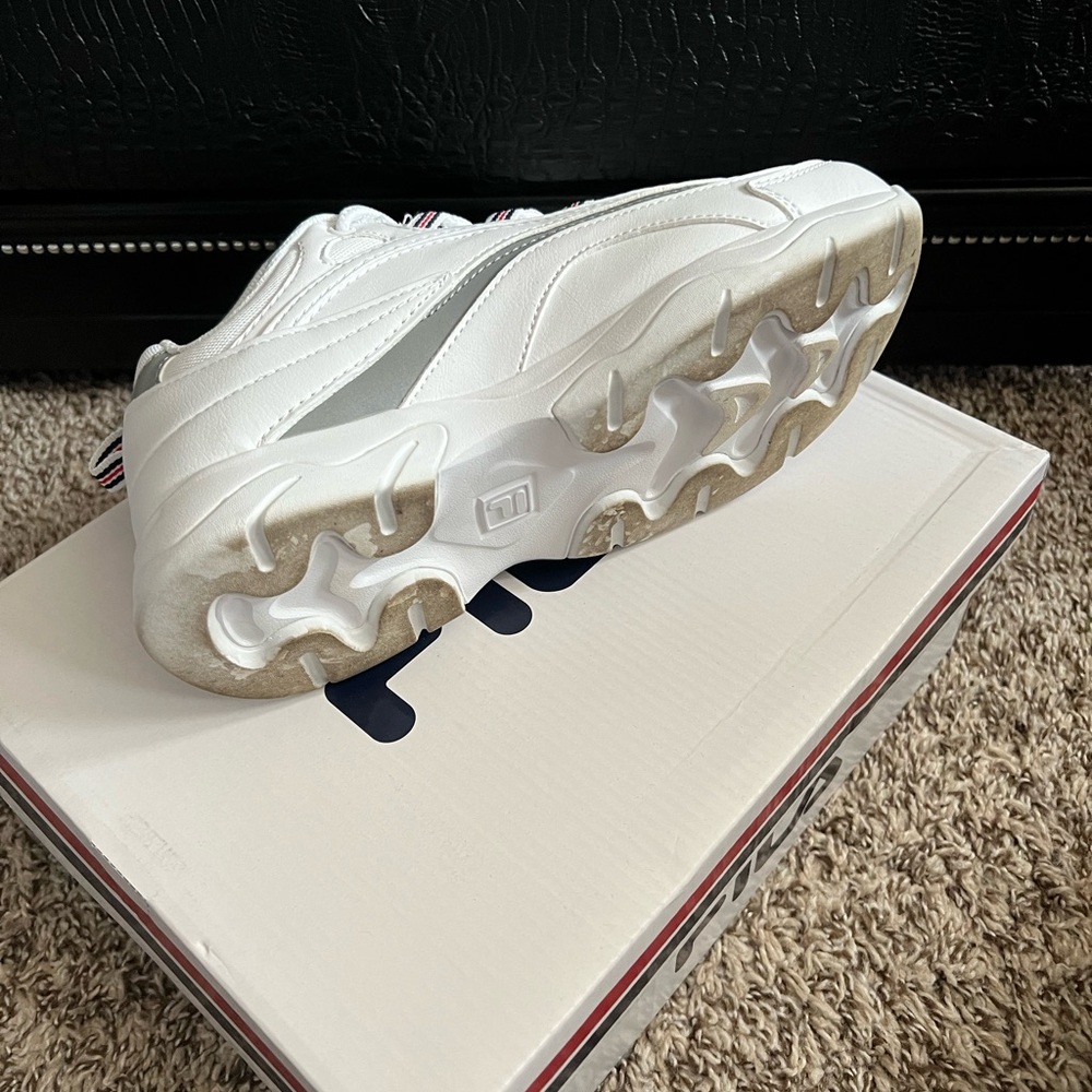 Fila - Picture 2 of 2